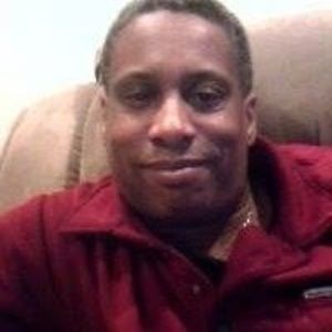 Meet your Posher, Stanley r.